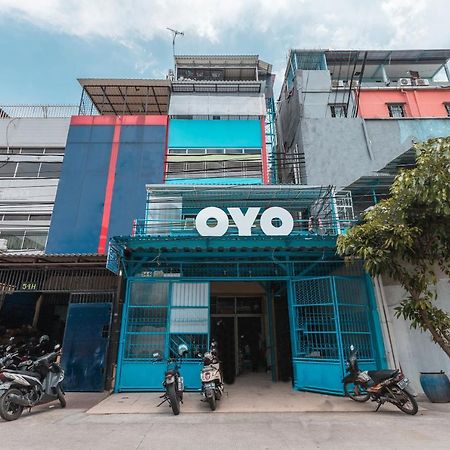 Oyo 478 Balcon Biru Hotel Jakarta Exterior photo